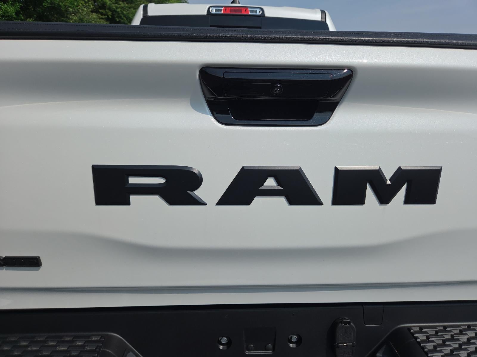 2026 RAM 1500 Laramie 4x4 Crew Cab 5'7" Box
