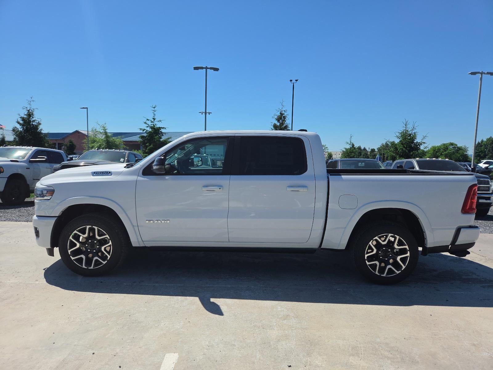 2026 RAM 1500 Laramie 4x4 Crew Cab 5'7" Box