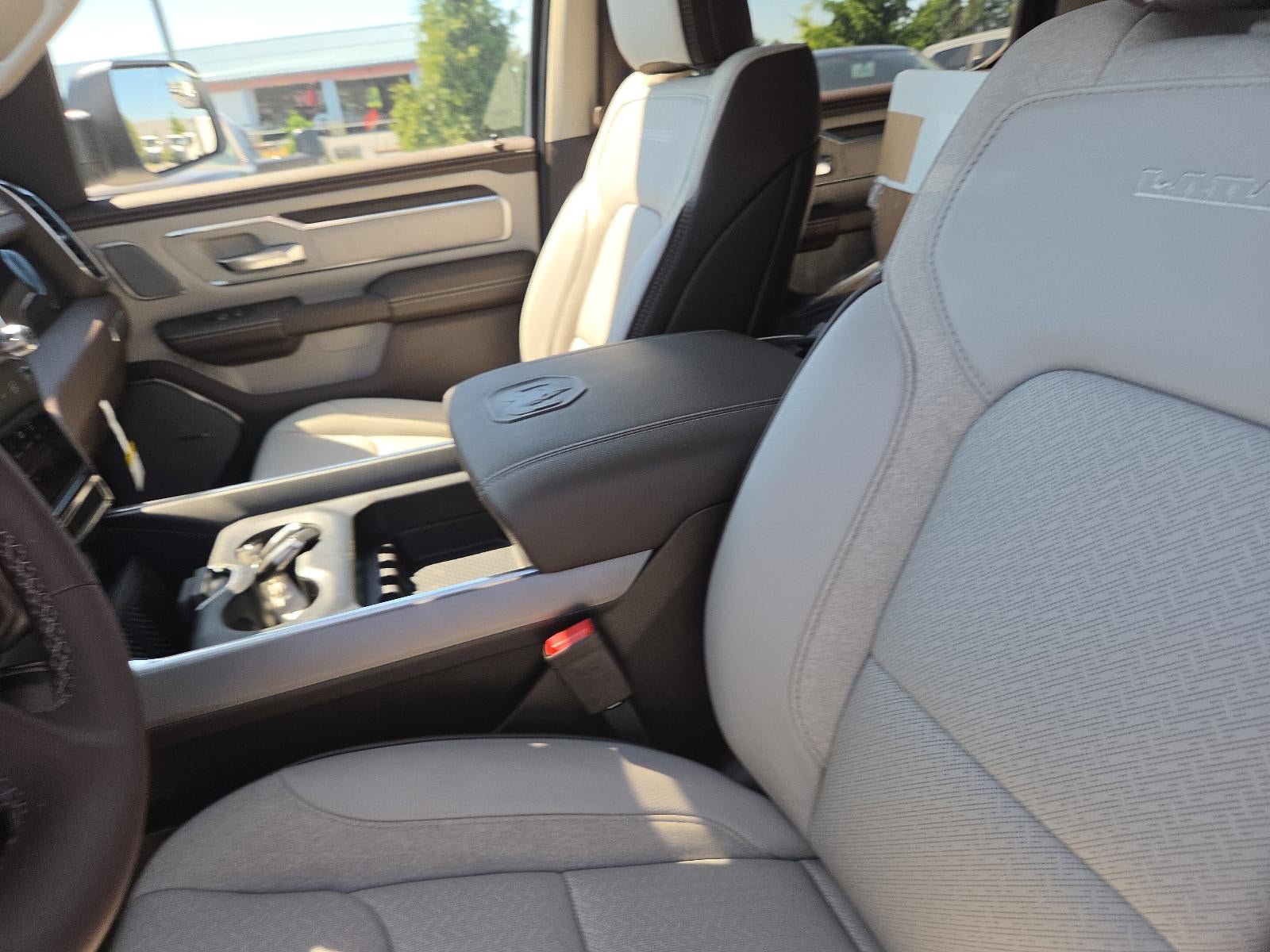 2026 RAM 1500 Laramie 4x4 Crew Cab 5'7" Box