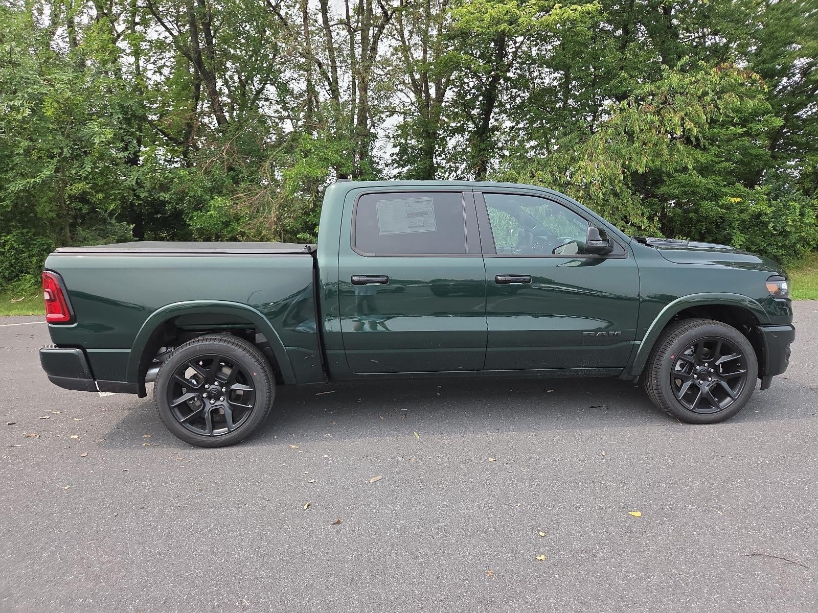 2026 RAM 1500 Laramie 4x4 Crew Cab 5'7" Box