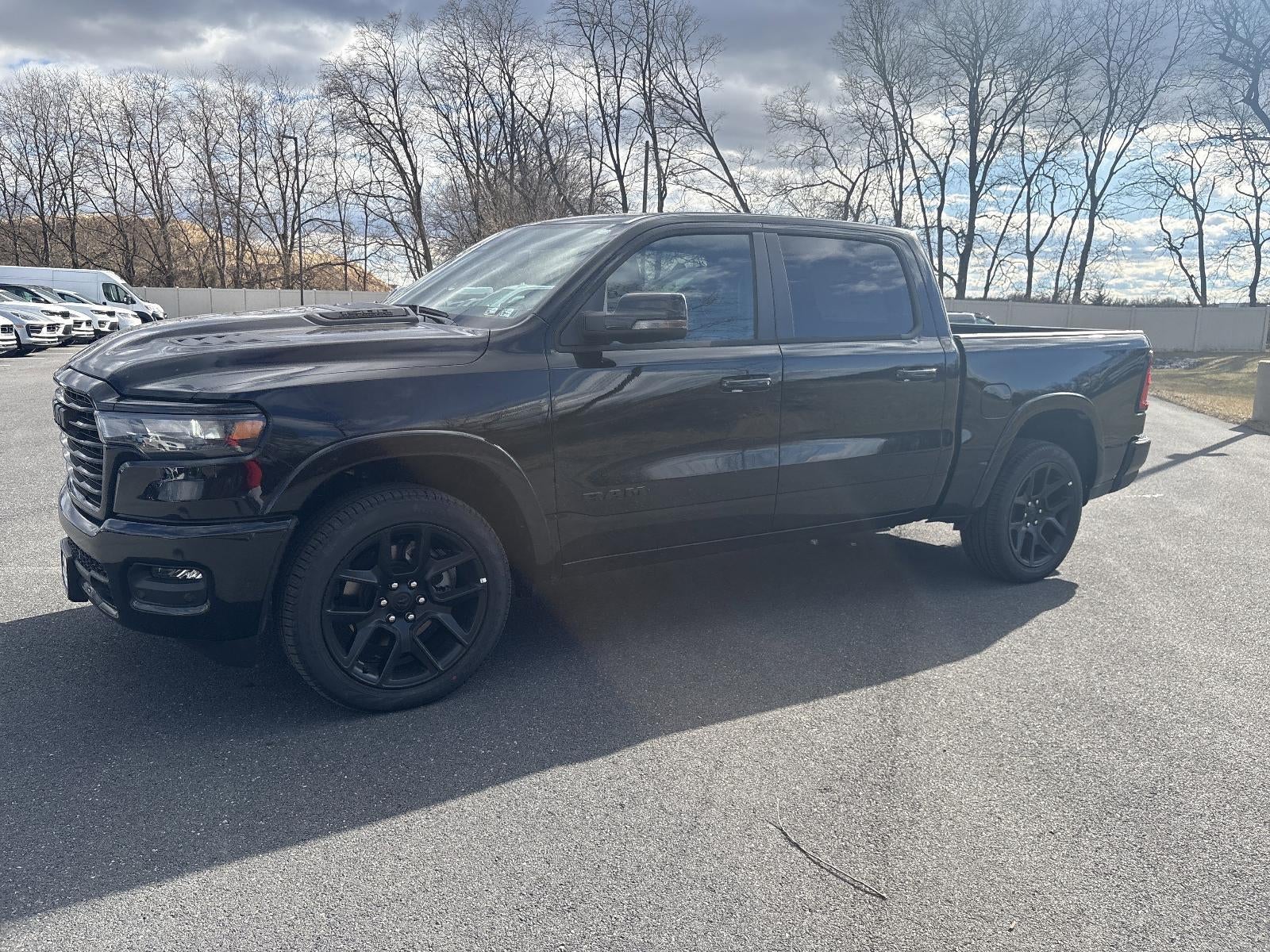 2026 RAM 1500 Laramie 4x4 Crew Cab 5'7" Box