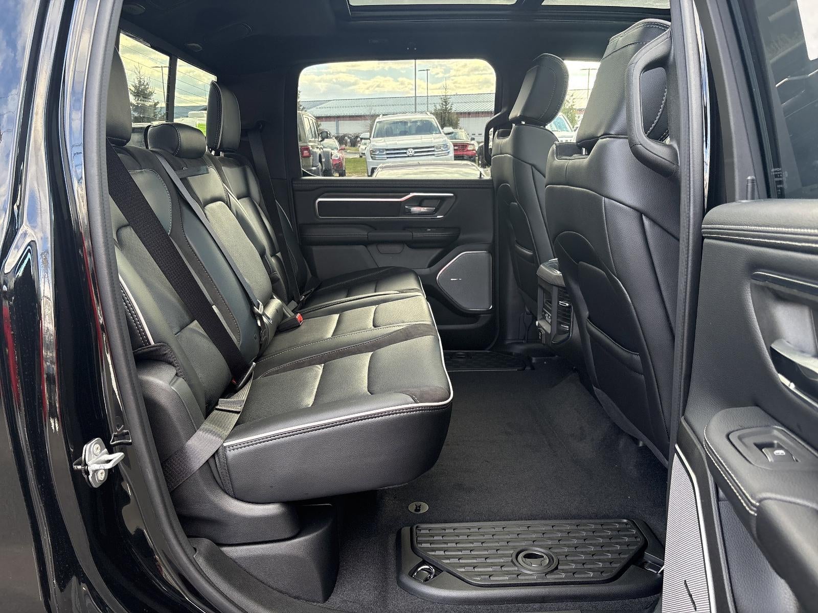 2026 RAM 1500 Laramie 4x4 Crew Cab 5'7" Box