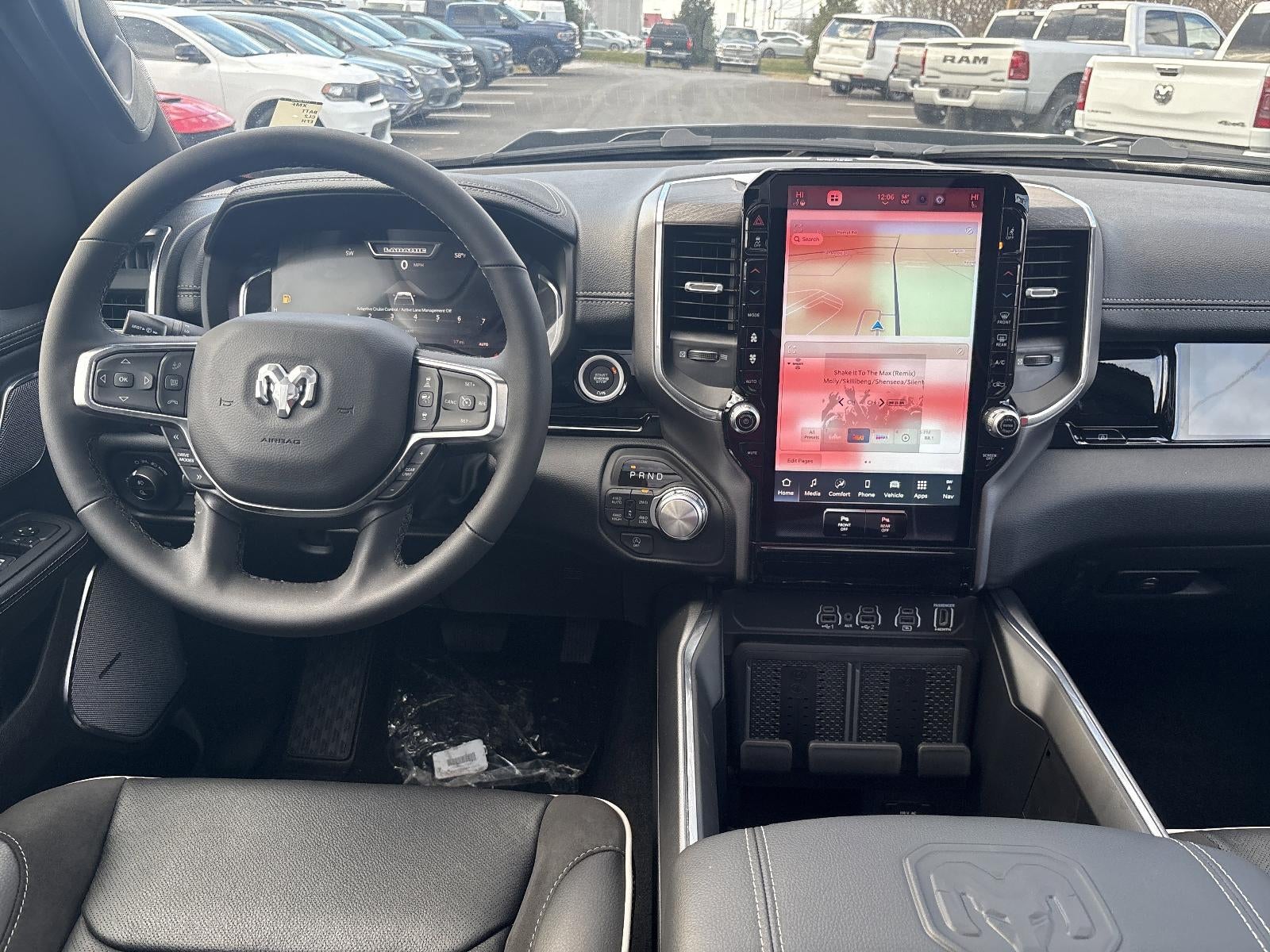 2026 RAM 1500 Laramie 4x4 Crew Cab 5'7" Box