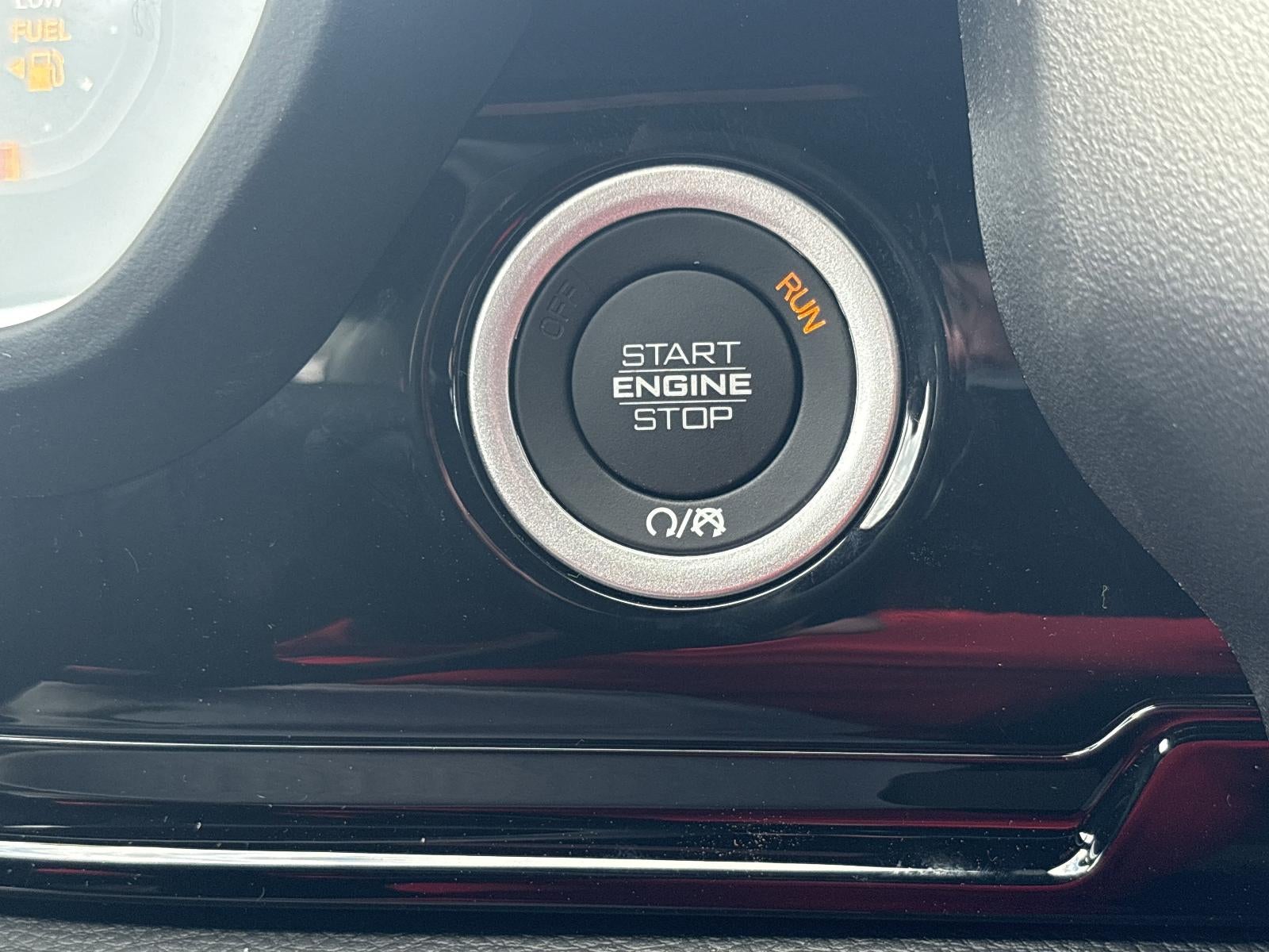 2026 RAM 1500 Laramie 4x4 Crew Cab 5'7" Box