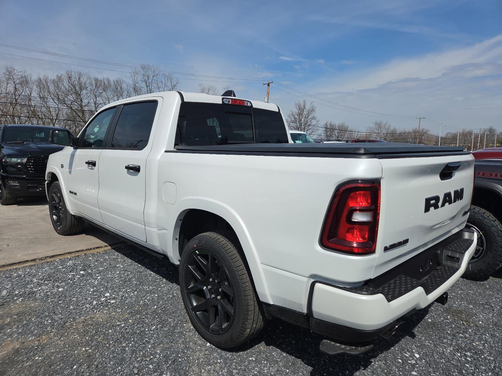 2026 RAM 1500 Laramie 4x4 Crew Cab 5'7" Box