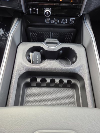 2026 RAM 1500 Laramie 4x4 Crew Cab 5'7" Box