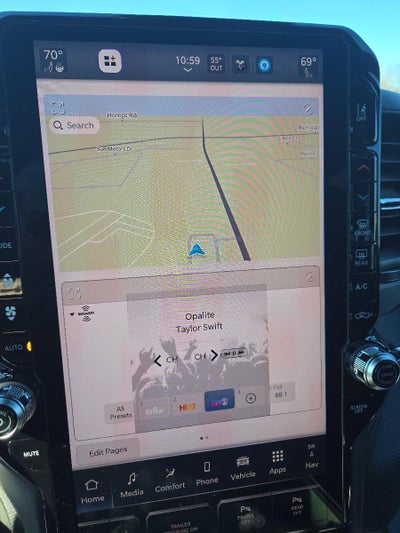 2026 RAM 1500 Laramie 4x4 Crew Cab 5'7" Box