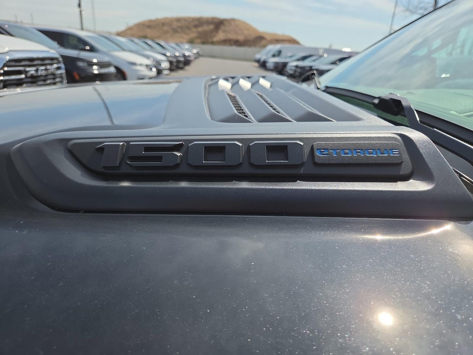 2026 RAM 1500 Laramie 4x4 Crew Cab 5'7" Box