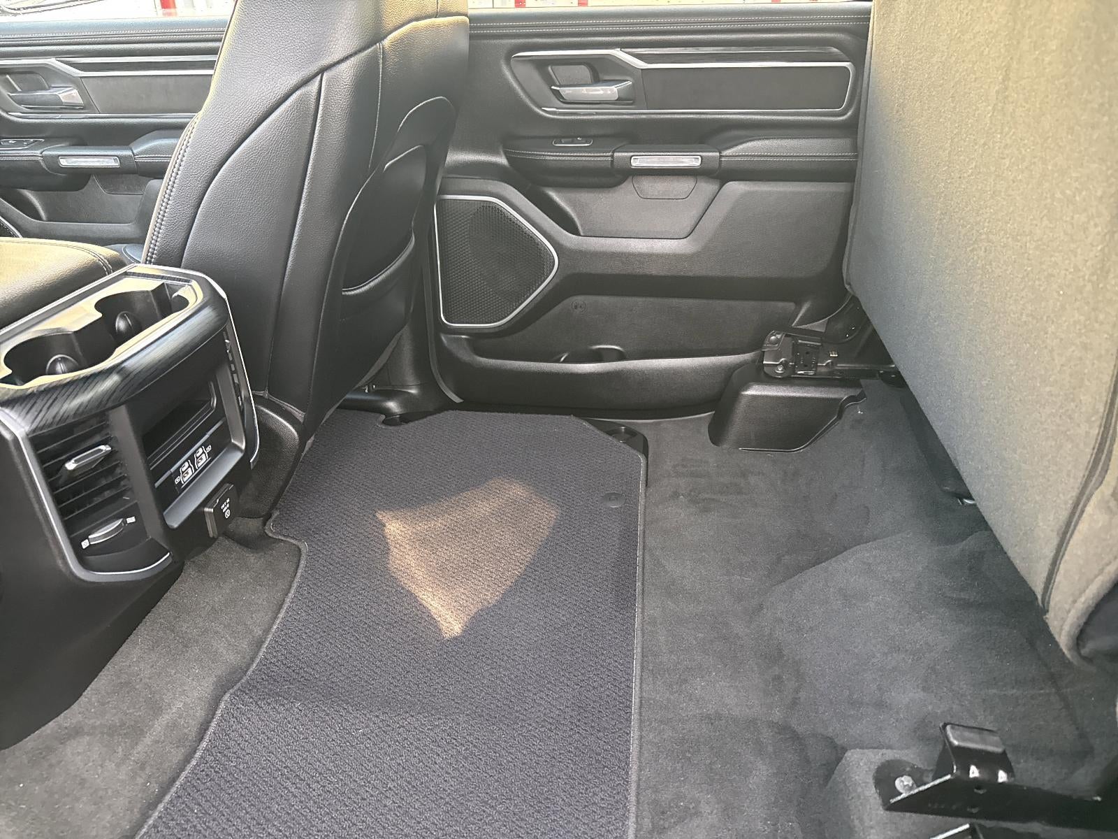 2023 RAM 1500 Laramie 4x4 Crew Cab 5'7" Box