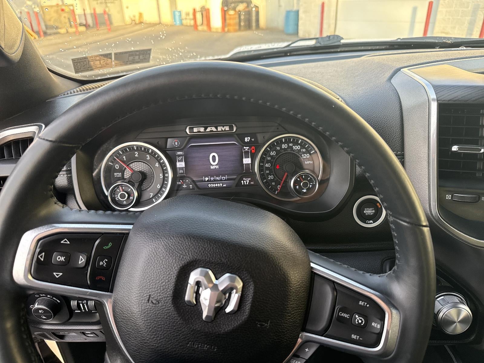 2023 RAM 1500 Laramie 4x4 Crew Cab 5'7" Box
