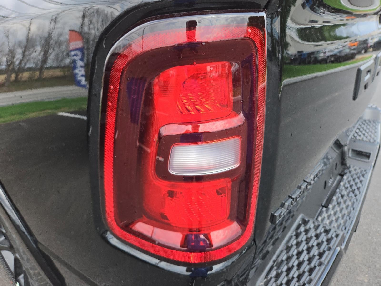 2026 RAM 1500 Laramie 4x4 Crew Cab 5'7" Box