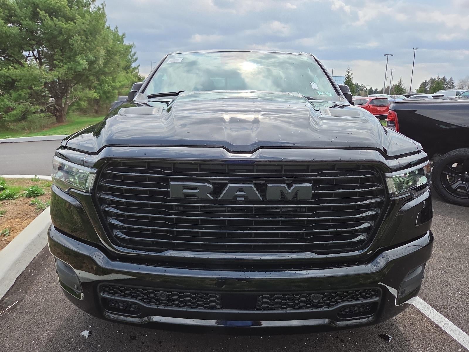 2026 RAM 1500 Laramie 4x4 Crew Cab 5'7" Box