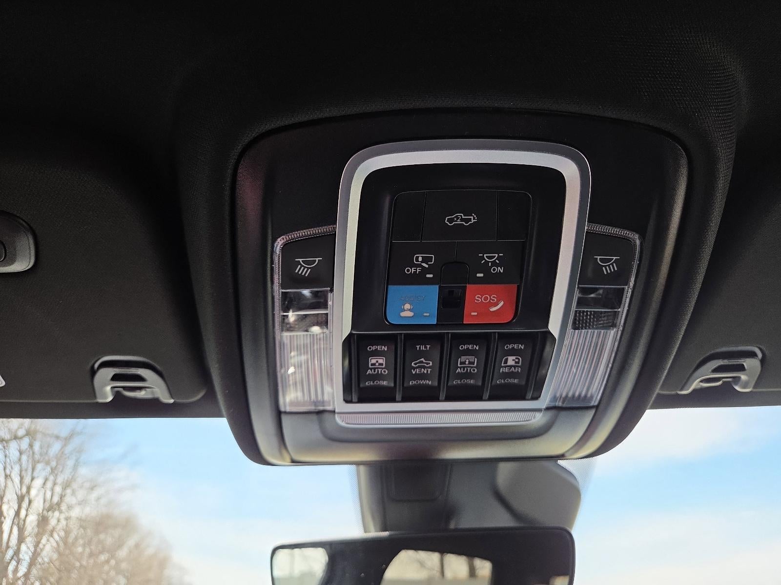 2026 RAM 1500 Laramie 4x4 Crew Cab 5'7" Box