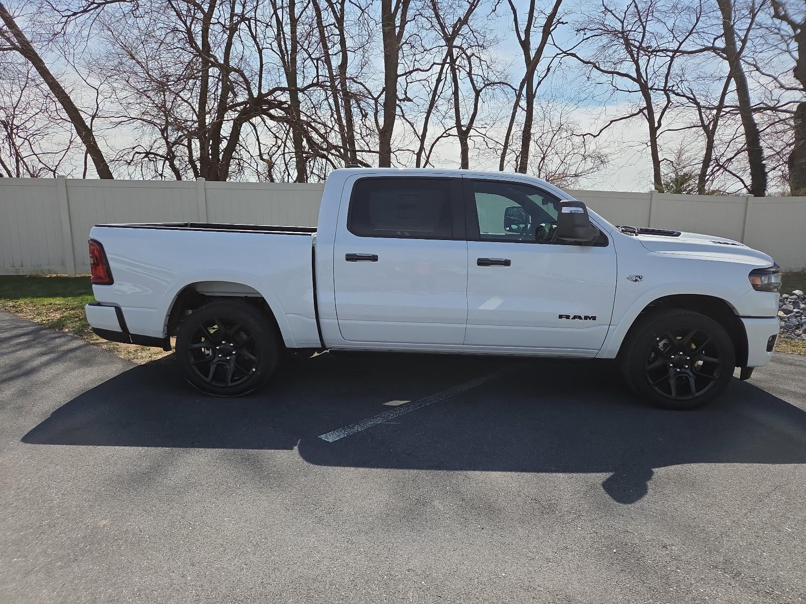 2026 RAM 1500 Laramie 4x4 Crew Cab 5'7" Box
