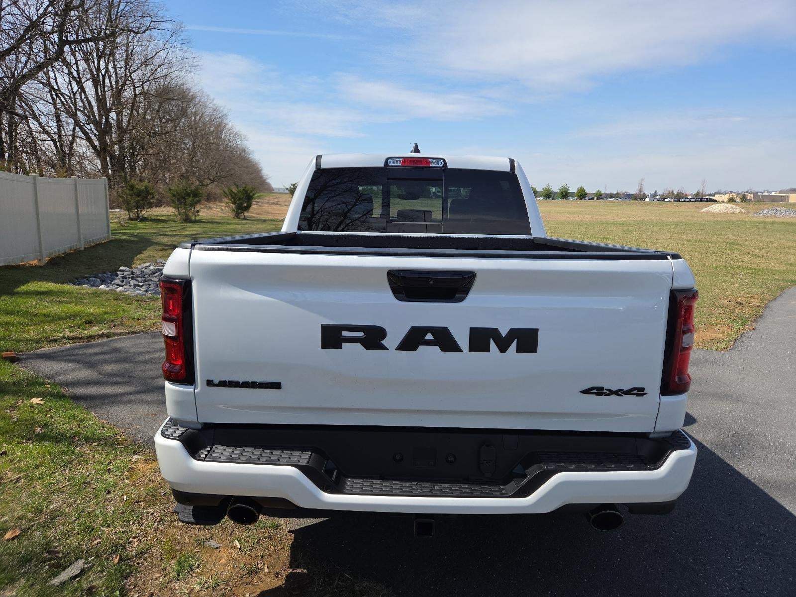 2026 RAM 1500 Laramie 4x4 Crew Cab 5'7" Box