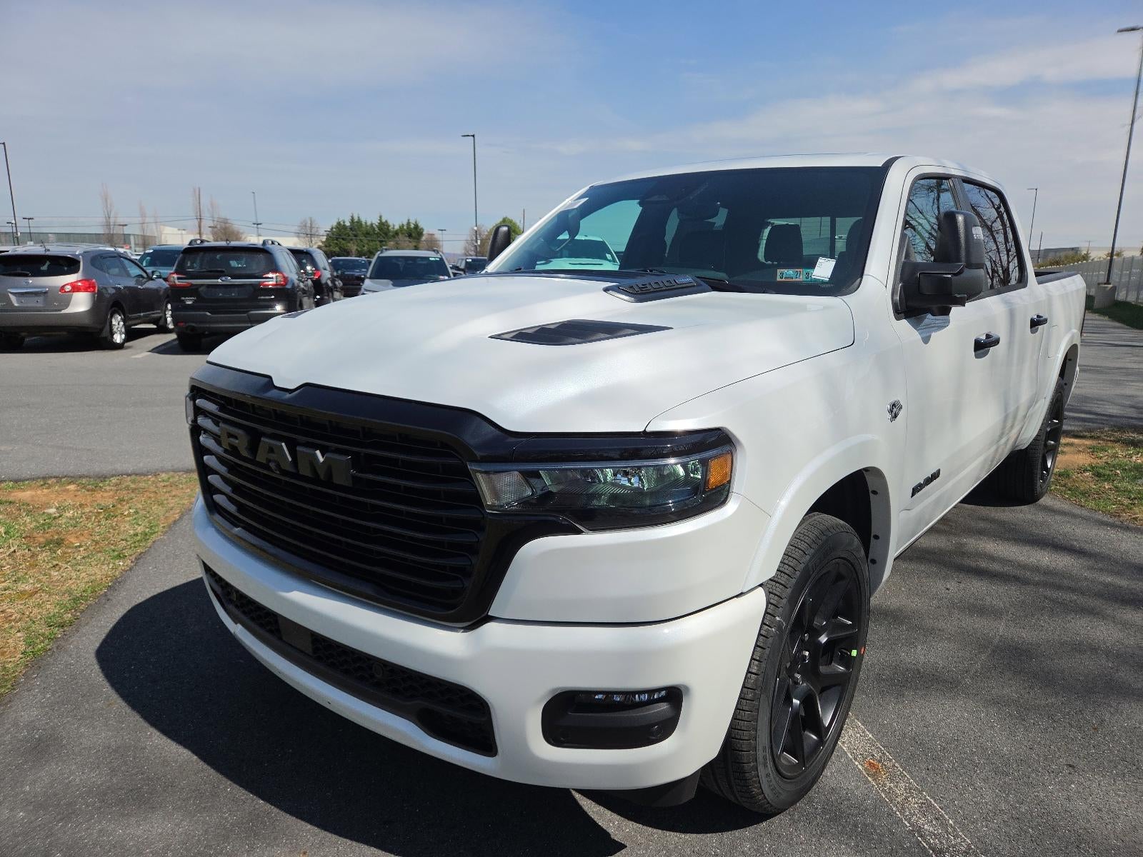 2026 RAM 1500 Laramie 4x4 Crew Cab 5'7" Box