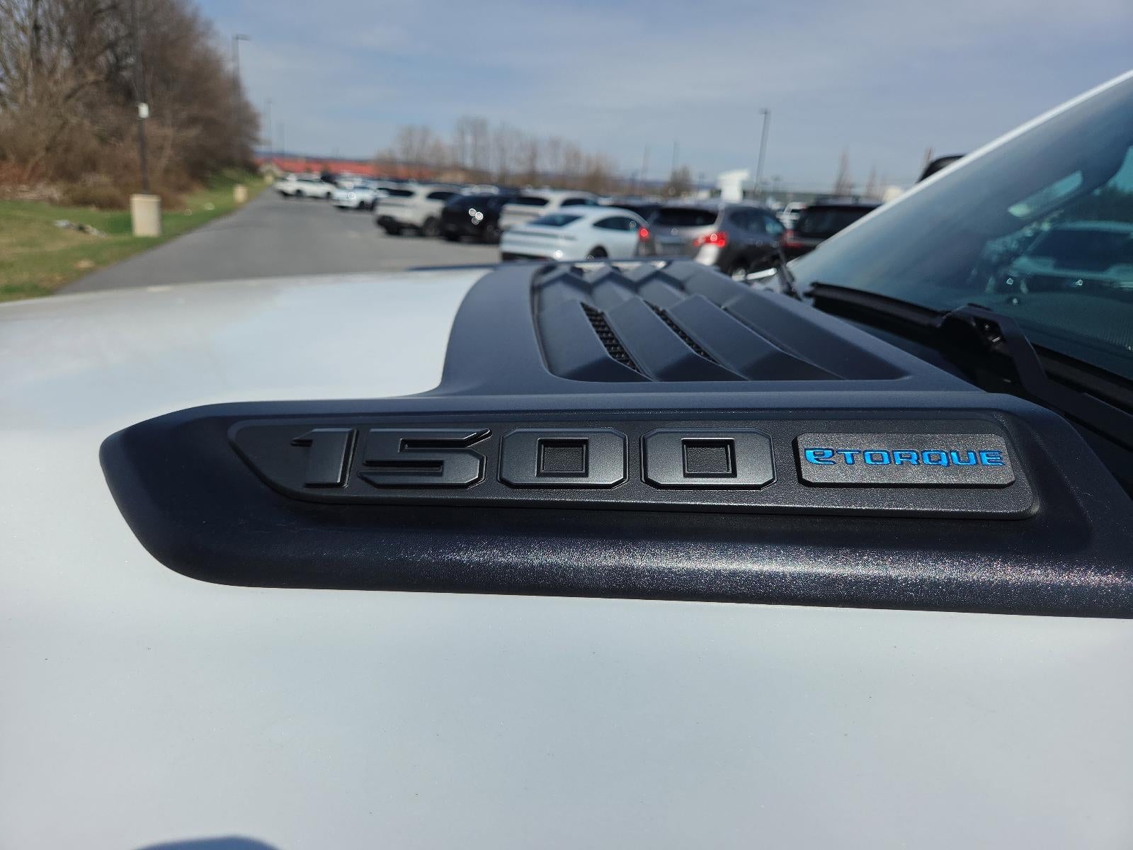 2026 RAM 1500 Laramie 4x4 Crew Cab 5'7" Box