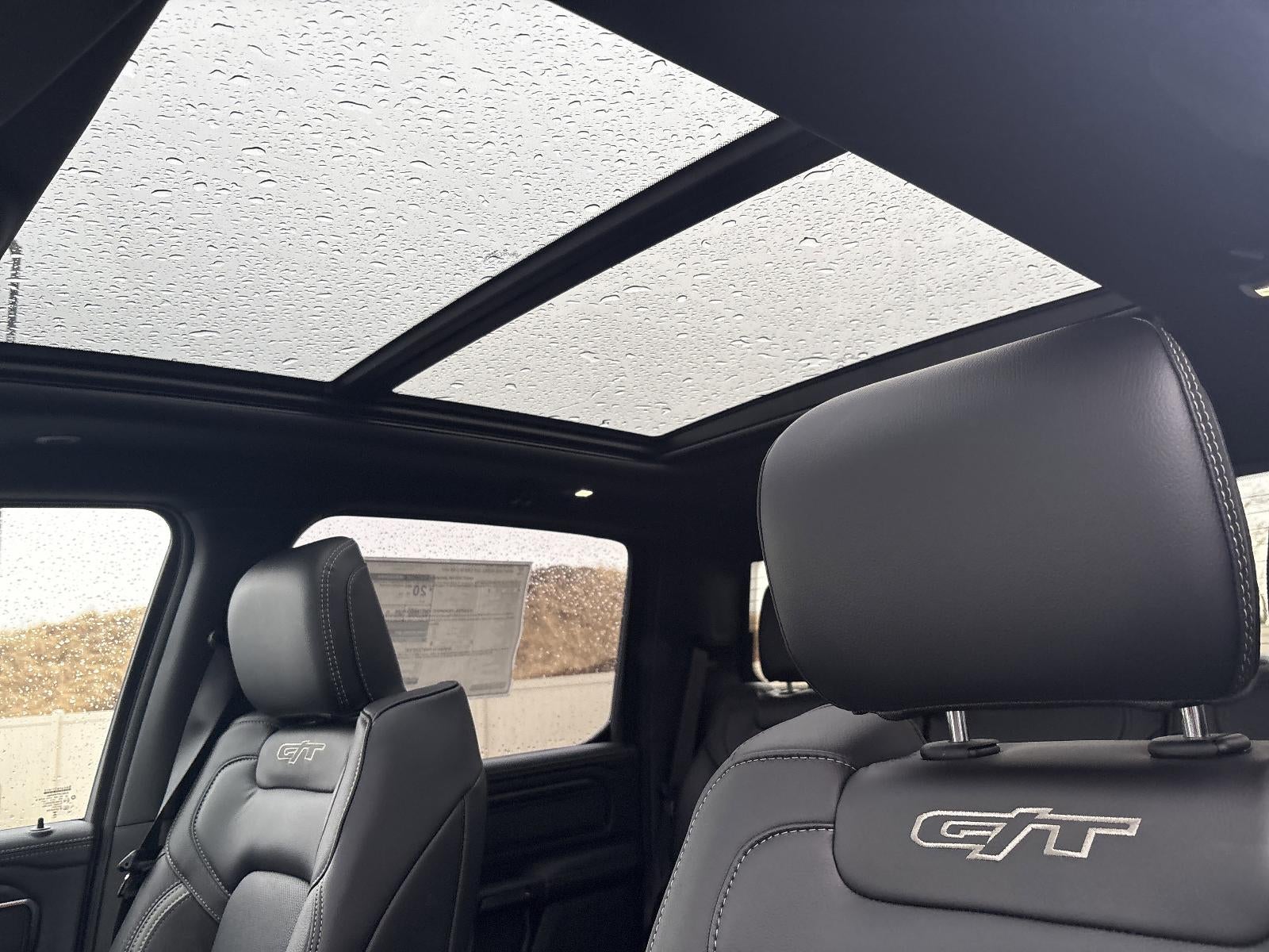 2026 RAM 1500 Rebel 4x4 Crew Cab 5'7" Box