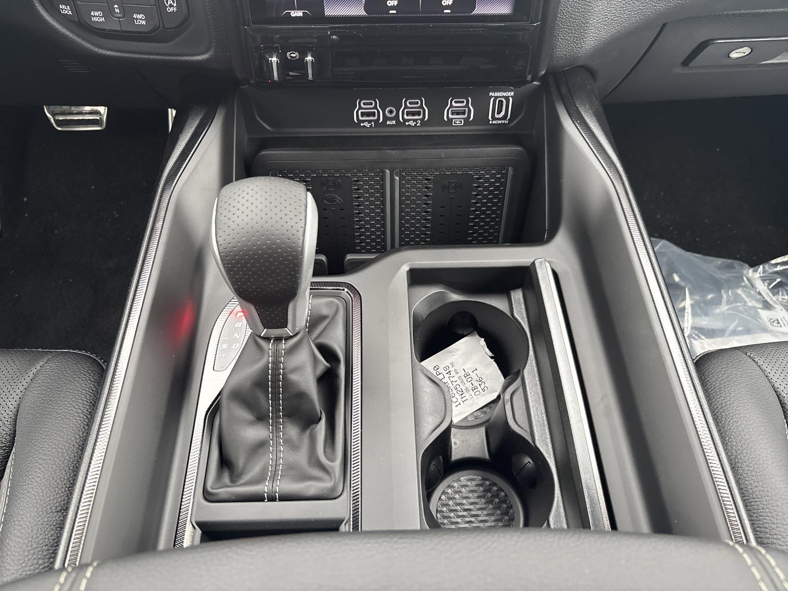 2026 RAM 1500 Rebel 4x4 Crew Cab 5'7" Box