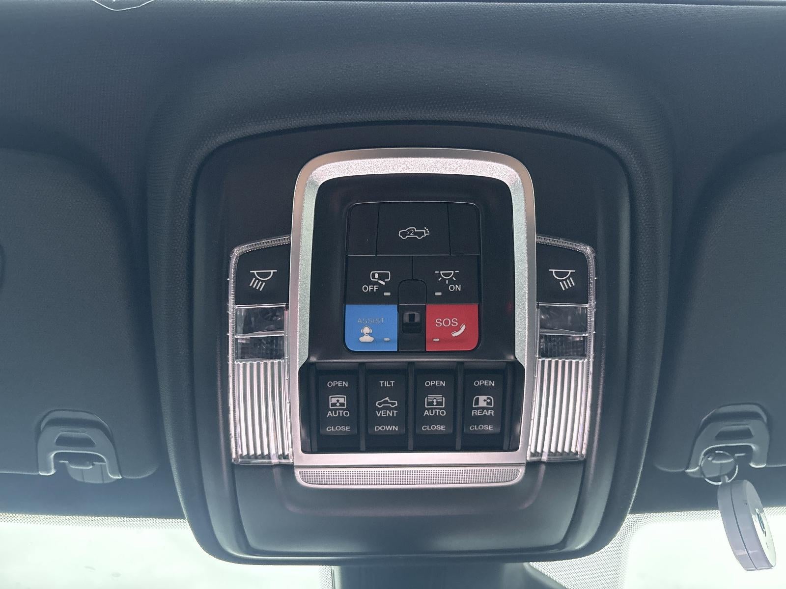 2026 RAM 1500 Rebel 4x4 Crew Cab 5'7" Box