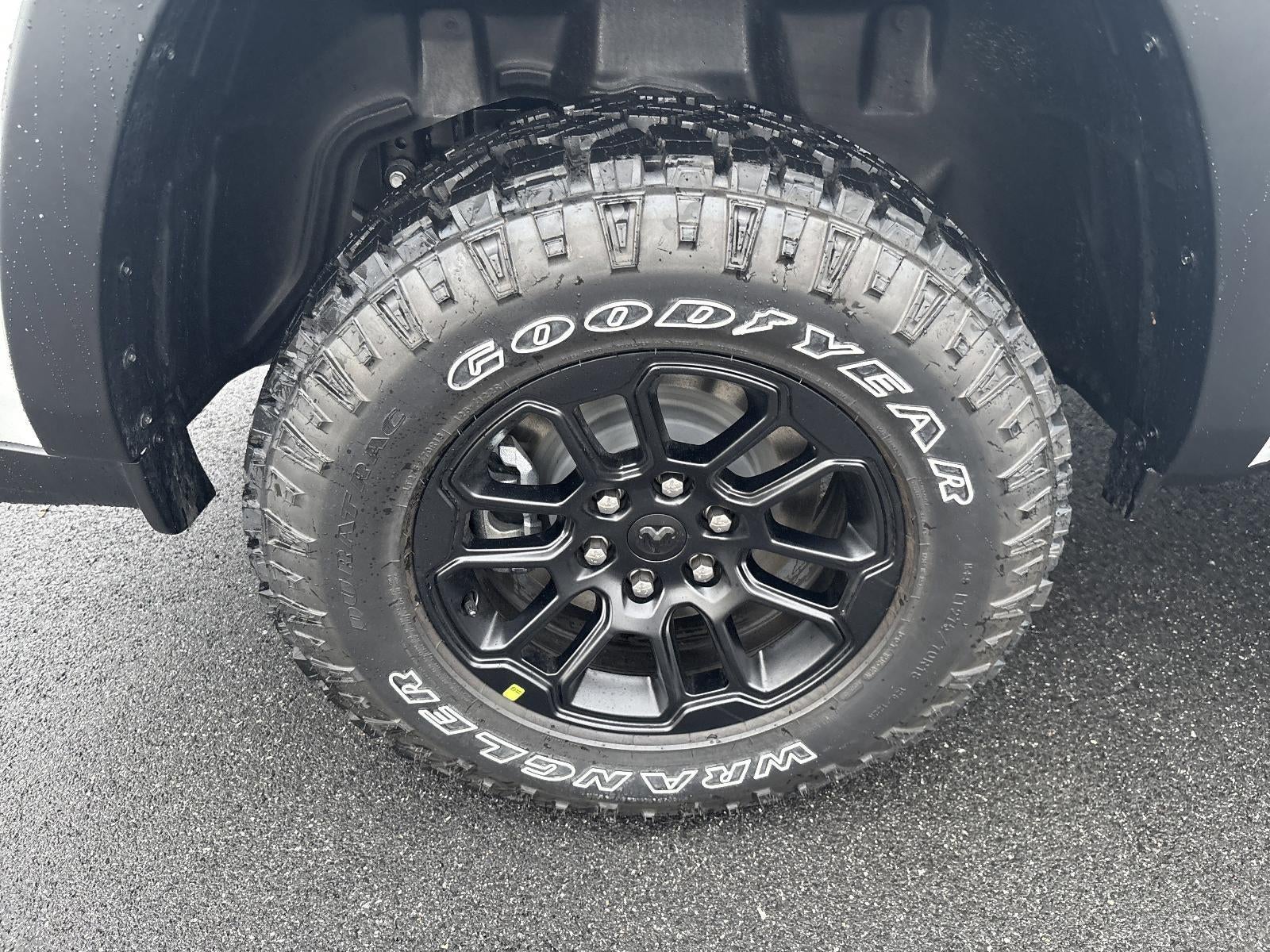 2026 RAM 1500 Rebel 4x4 Crew Cab 5'7" Box