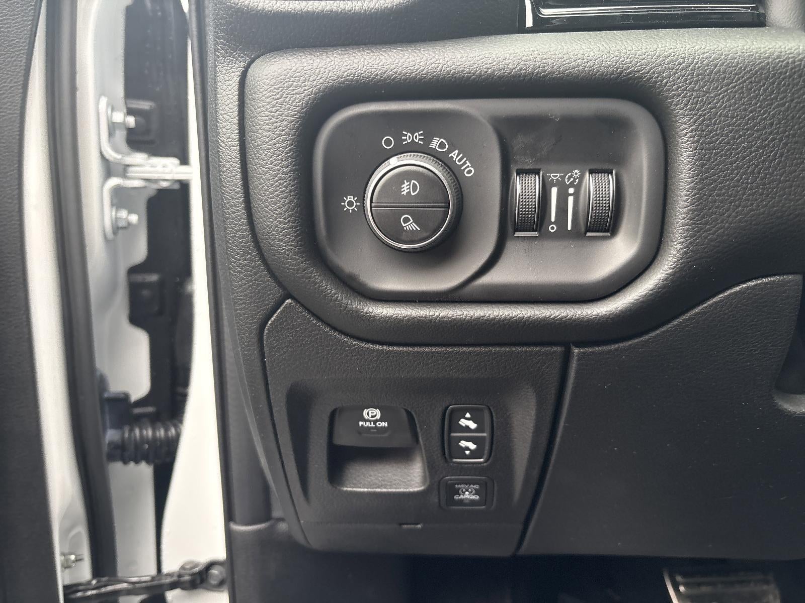 2026 RAM 1500 Rebel 4x4 Crew Cab 5'7" Box