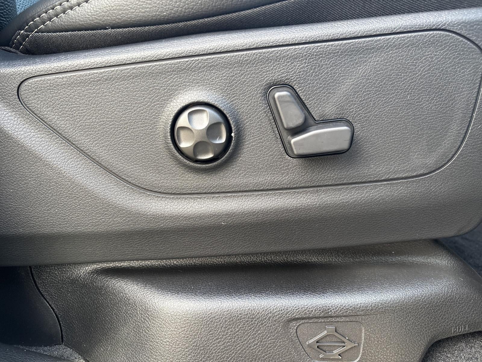 2026 RAM 1500 Rebel 4x4 Crew Cab 5'7" Box