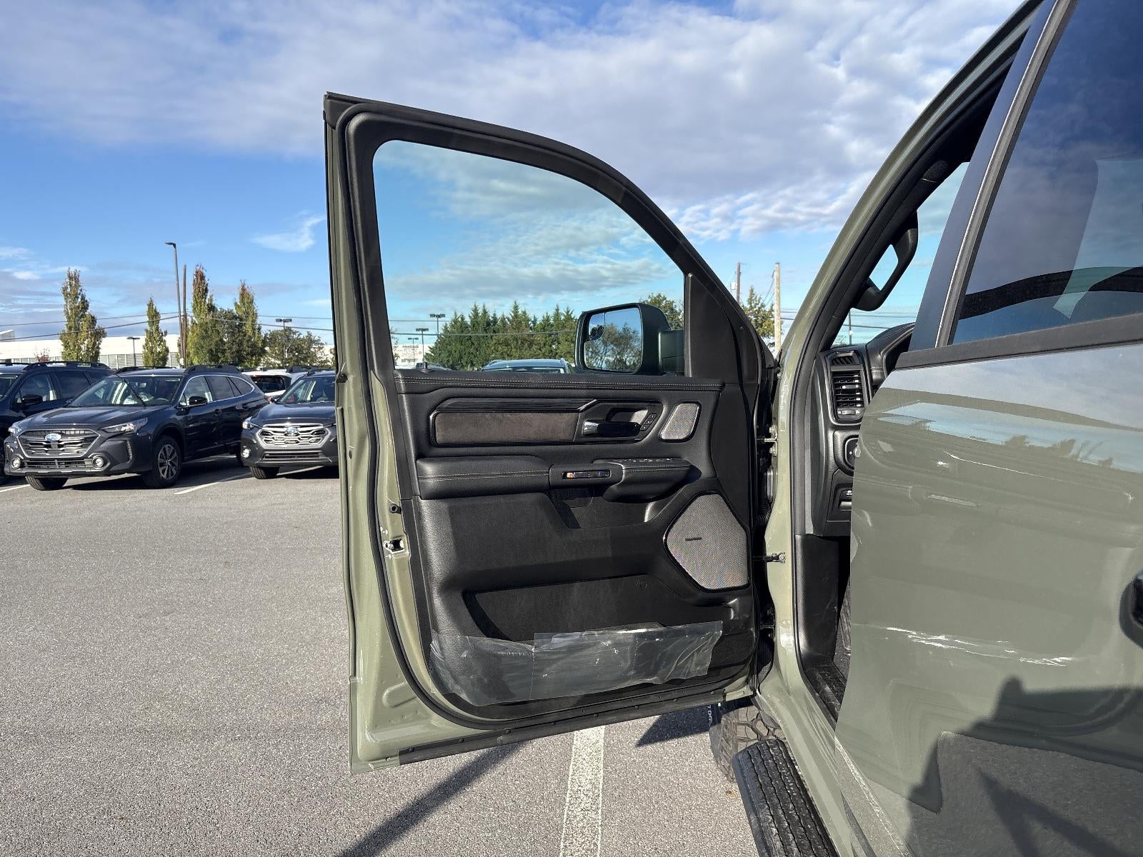 2026 RAM 1500 Rebel 4x4 Crew Cab 5'7" Box