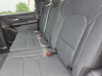 2026 RAM 1500 Express 4x4 Crew Cab 6'4" Box