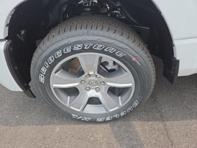2026 RAM 1500 Express 4x4 Crew Cab 6'4" Box