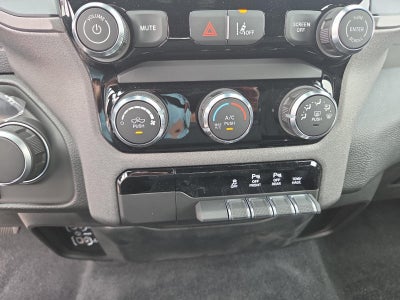 2026 RAM 1500 Express 4x4 Crew Cab 6'4" Box