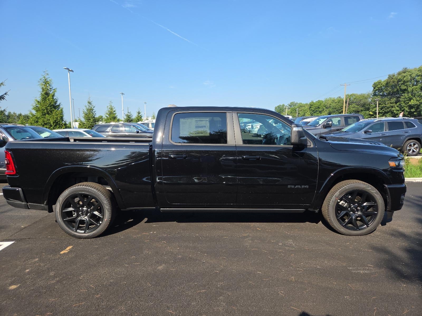 2026 RAM 1500 Laramie 4x4 Crew Cab 6'4" Box