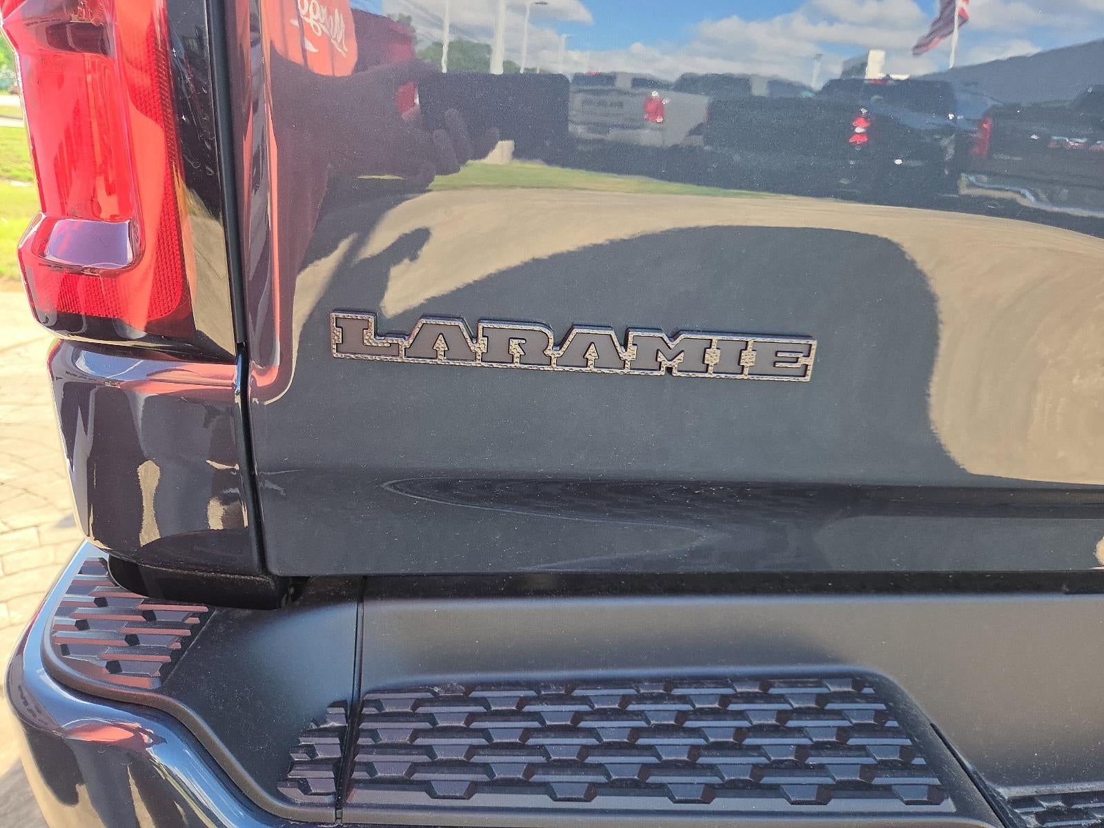 2026 RAM 1500 Laramie 4x4 Crew Cab 6'4" Box