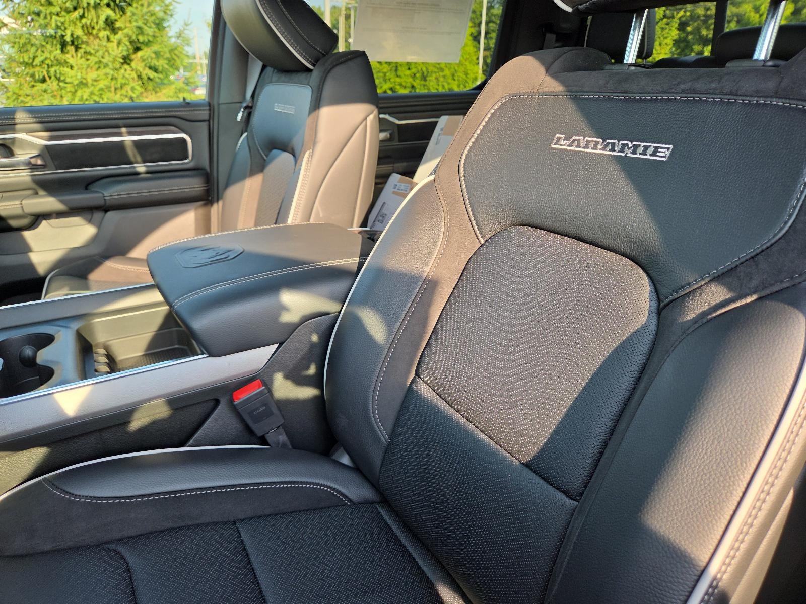 2026 RAM 1500 Laramie 4x4 Crew Cab 6'4" Box