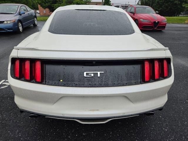 2017 Ford Mustang GT Premium Fastback