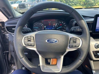 2023 Ford Explorer XLT 4WD
