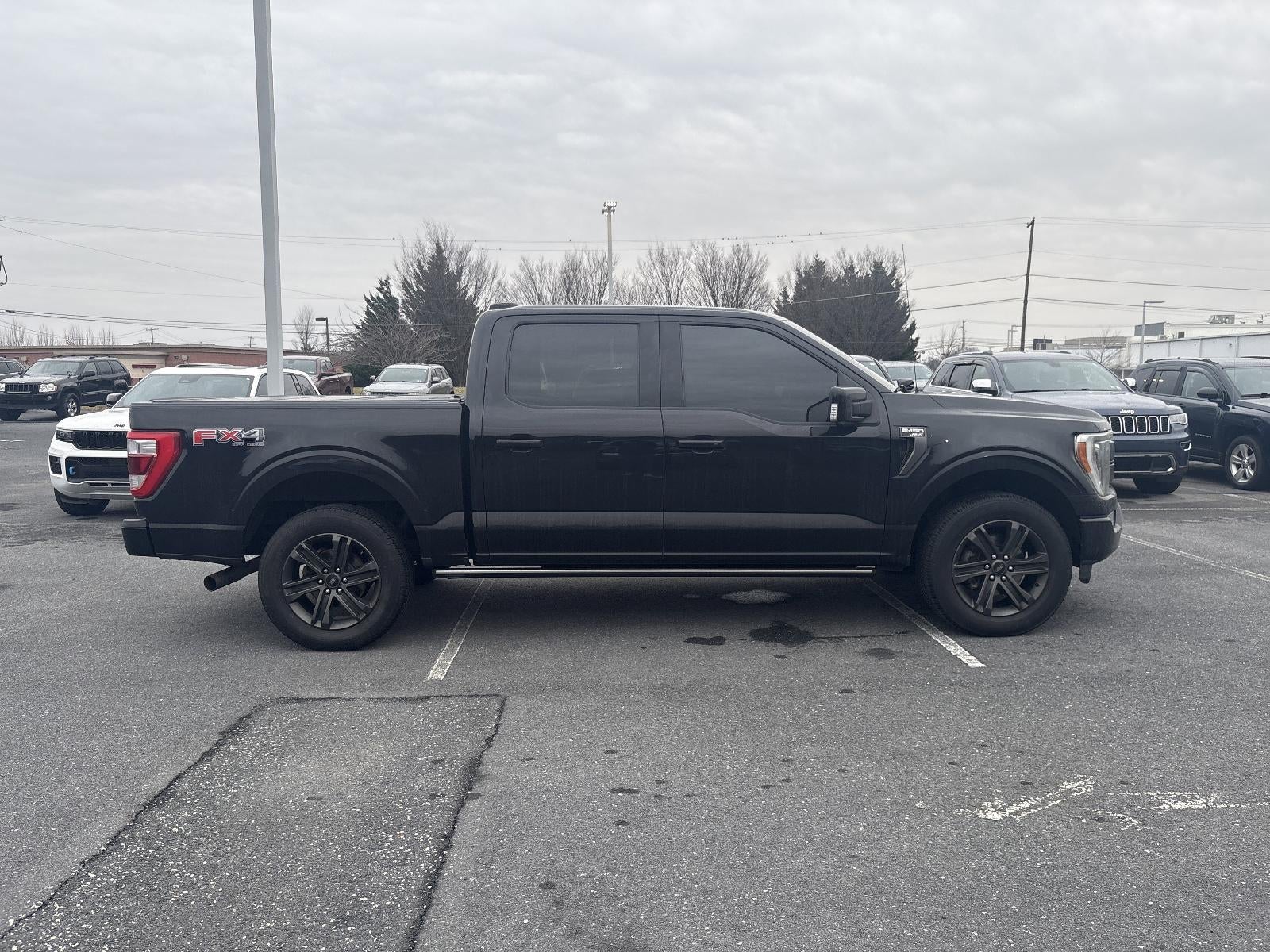 2021 Ford F-150 LARIAT 4WD SuperCrew 5.5' Box