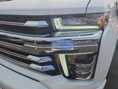 2021 Chevrolet Silverado 2500 HD Crew Cab Standard Box 4-Wheel Drive High Country