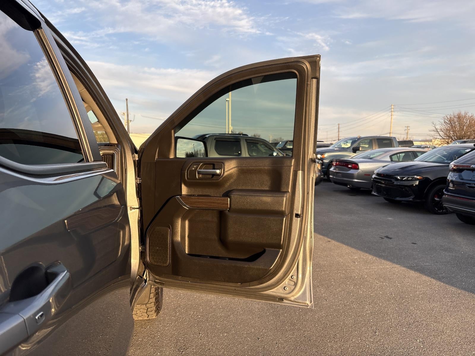 2019 Chevrolet Silverado 1500 Crew Cab Short Box 4-Wheel Drive LT