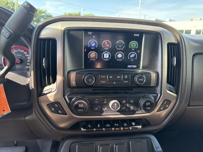 2016 GMC Sierra 2500 HD Crew Cab Standard Box 4-Wheel Drive Denali