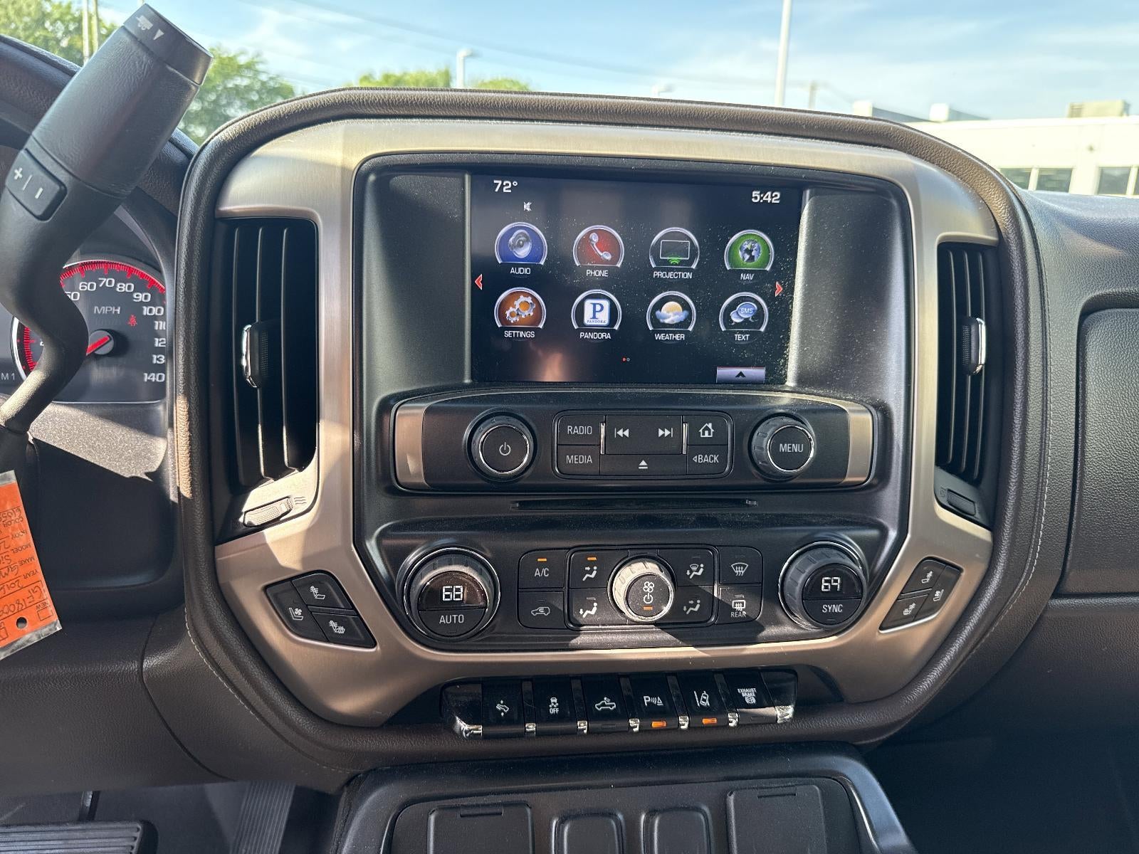2016 GMC Sierra 2500 HD Crew Cab Standard Box 4-Wheel Drive Denali