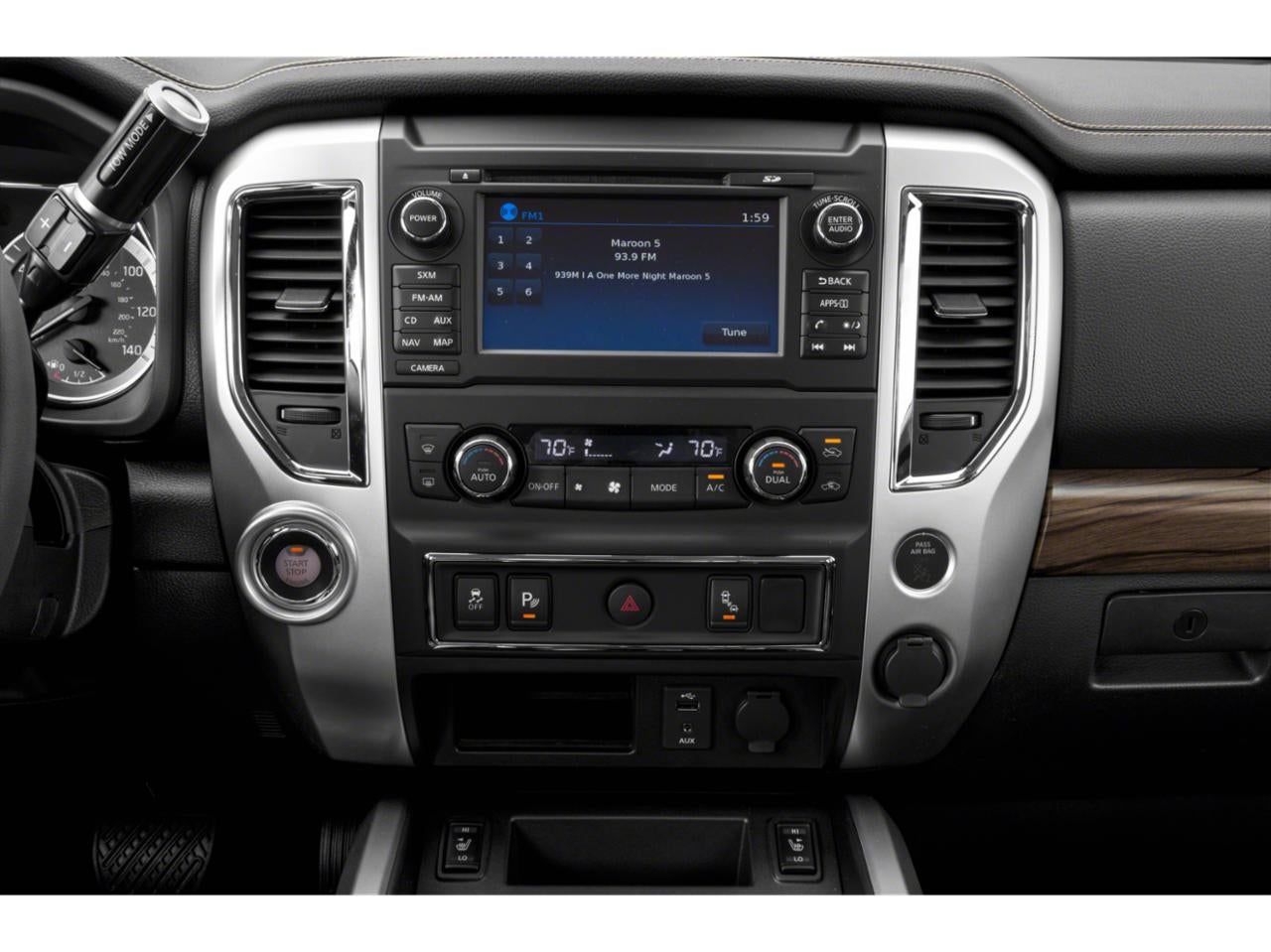 2019 Nissan Titan 4x4 Crew Cab SL
