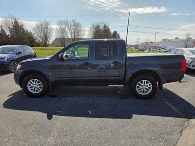 2017 Nissan Frontier 2017.5 Crew Cab 4x4 SV V6 Auto