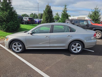 2012 Volkswagen Passat 4dr Sdn 2.5L Auto SE PZEV