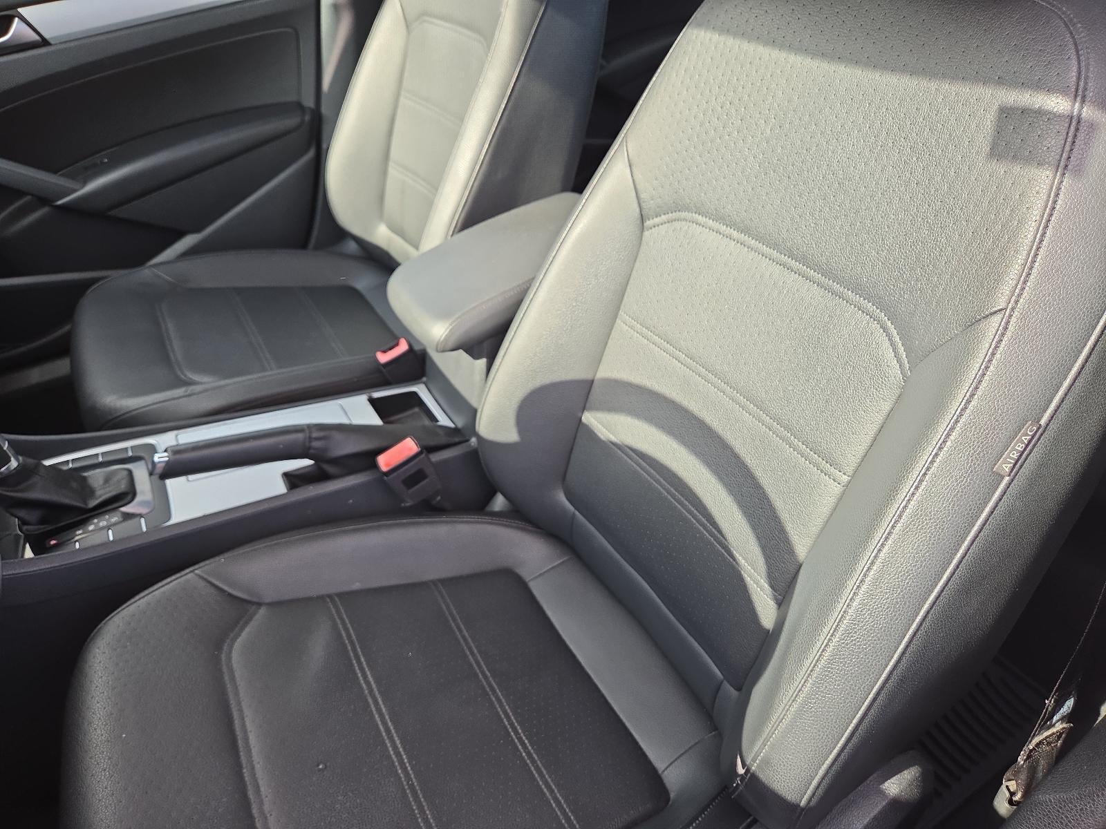 2012 Volkswagen Passat 4dr Sdn 2.5L Auto SE PZEV