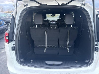 2026 Chrysler Pacifica Select FWD