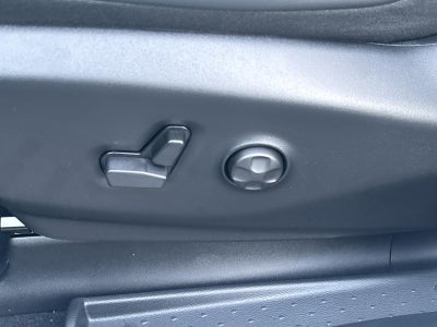 2026 Chrysler Pacifica Select FWD