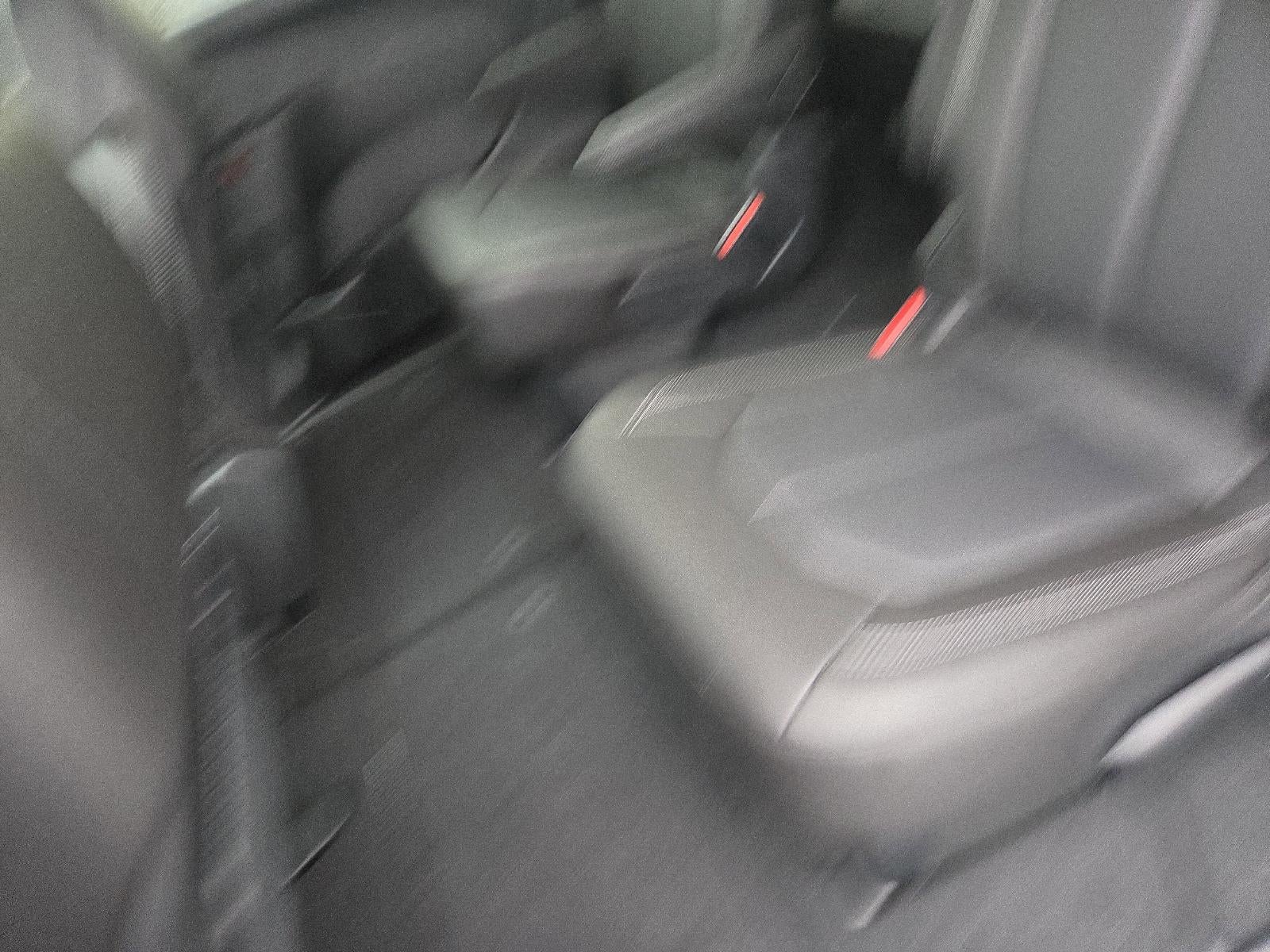 2027 Chrysler Pacifica Select FWD