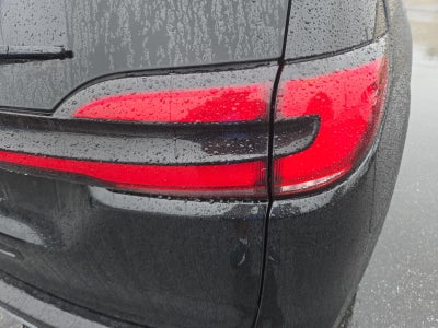 2027 Chrysler Pacifica Select FWD