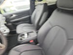 2027 Chrysler Pacifica Select FWD